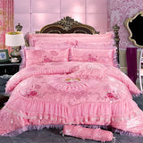 LANFUBEISI Red Pink Luxury Lace Wedding Bedding Set King Queen Size Princess Bed Set Jacquard Embroidery Duvet Cover Bedspread Bed Sheet