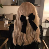 LANFUBEISI Black Velvet Bow Hair Clip Retro French  Small Fragrance Clip Hair Accessory