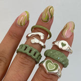 LANFUBEISI Vintage 6Pcs Green Embrace Hands Rings Set For Women Metal Paint Coating Creative INS Style Love Heart Ring Fashion Jewelry LANFUBEISI